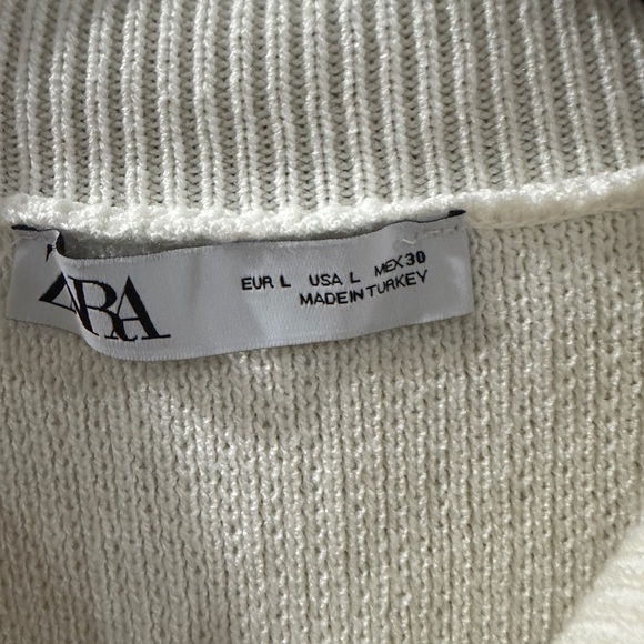 Zara Cream Button-Up Cardigan - Picture 2 of 3
